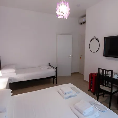 Magna Cura Bed & Breakfast Roma